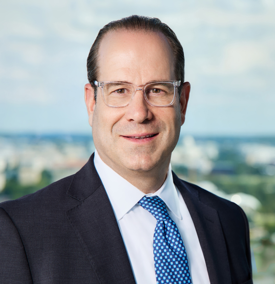 Christian-Lown-Bio-Photo