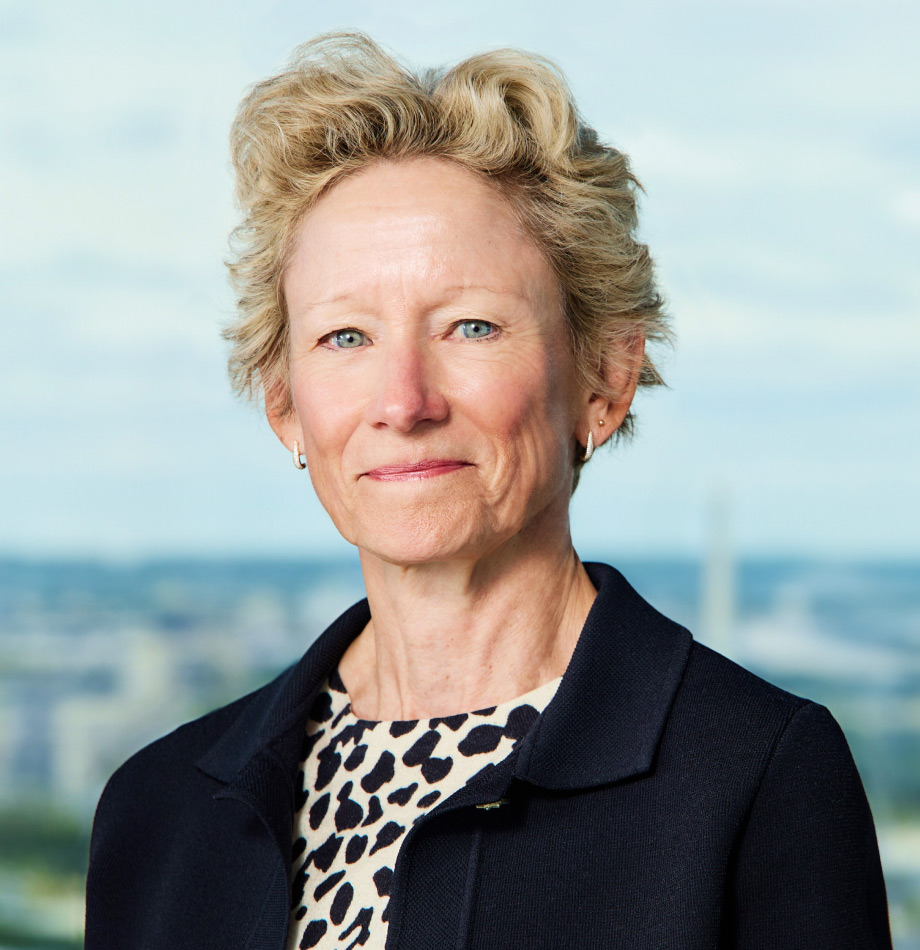 Louise-Sams-Bio-Photo